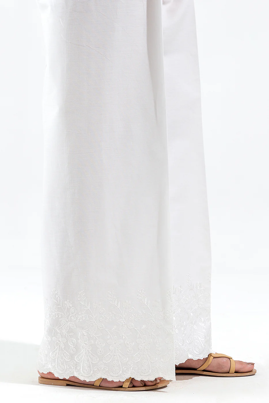 EMBROIDERED CULOTTE PANTS