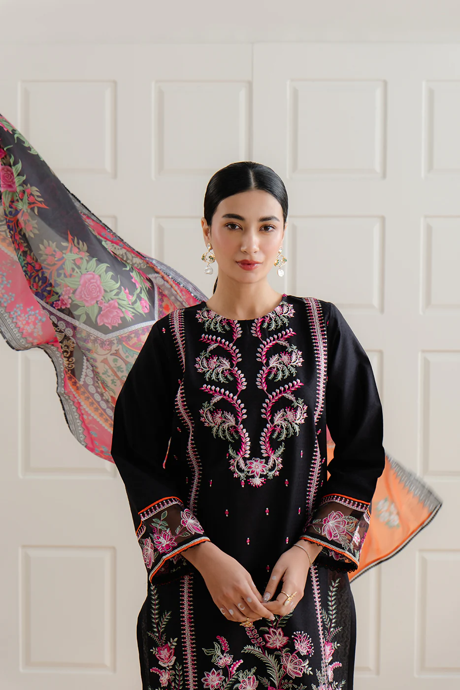 3 PIECE EMBROIDERED SELF JACQUARD SUIT (LUXURY PRET)