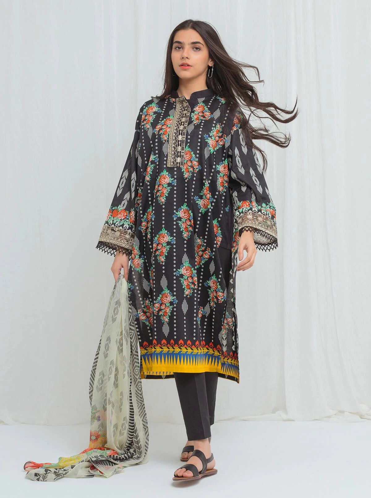 BLACK BREEZE - 3 PIECE