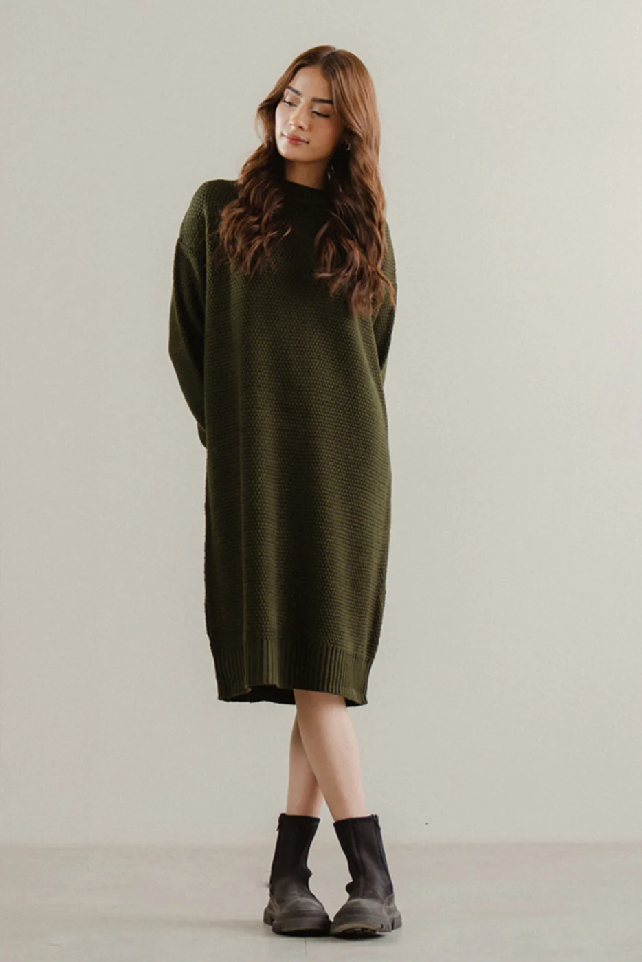 CREW NECK DRESS