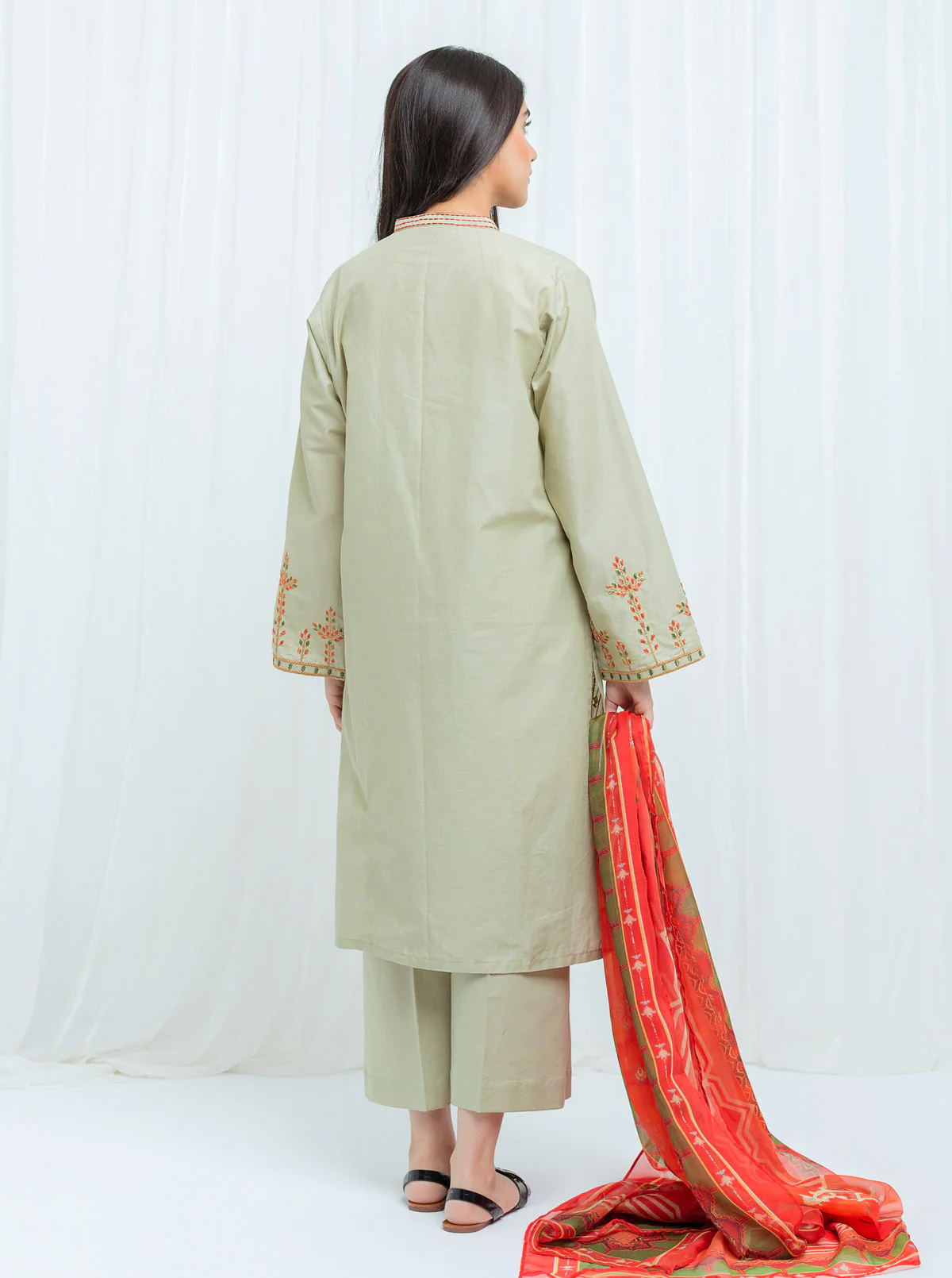 ETHNIC ELEGANCE - 3 PIECE