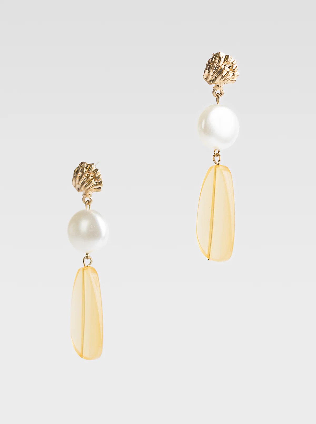 EAR RINGS
