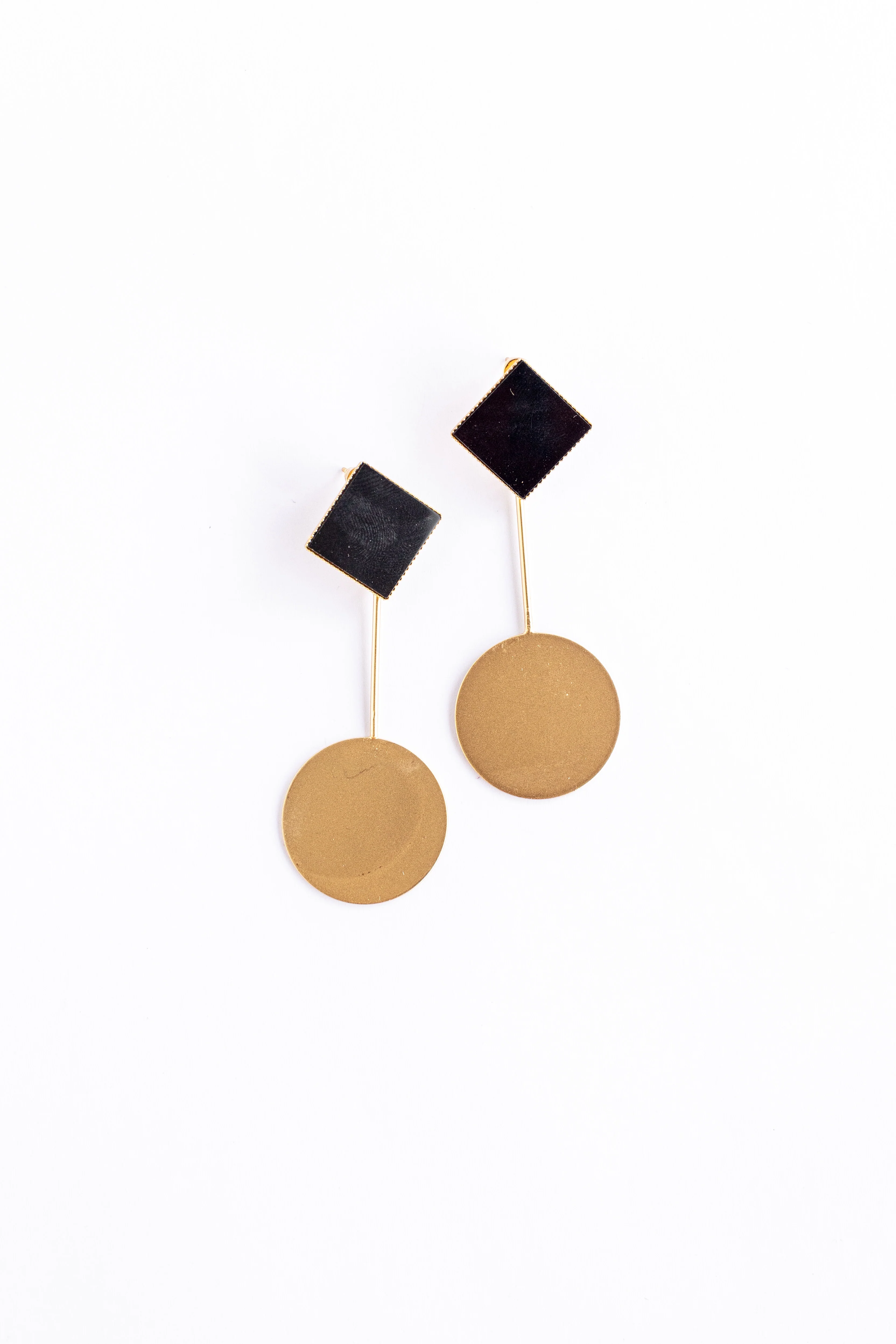 EAR RINGS