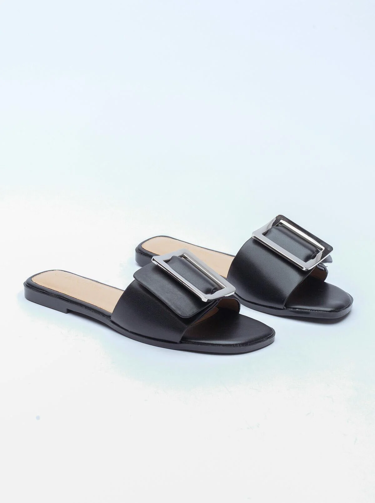 FOOTWEAR