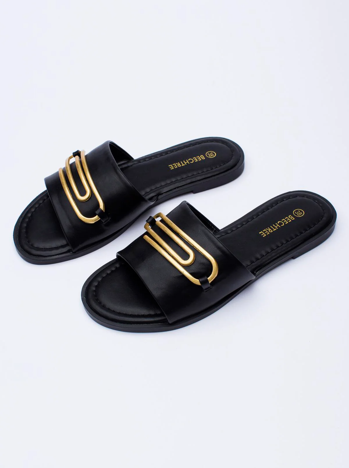 FOOTWEAR