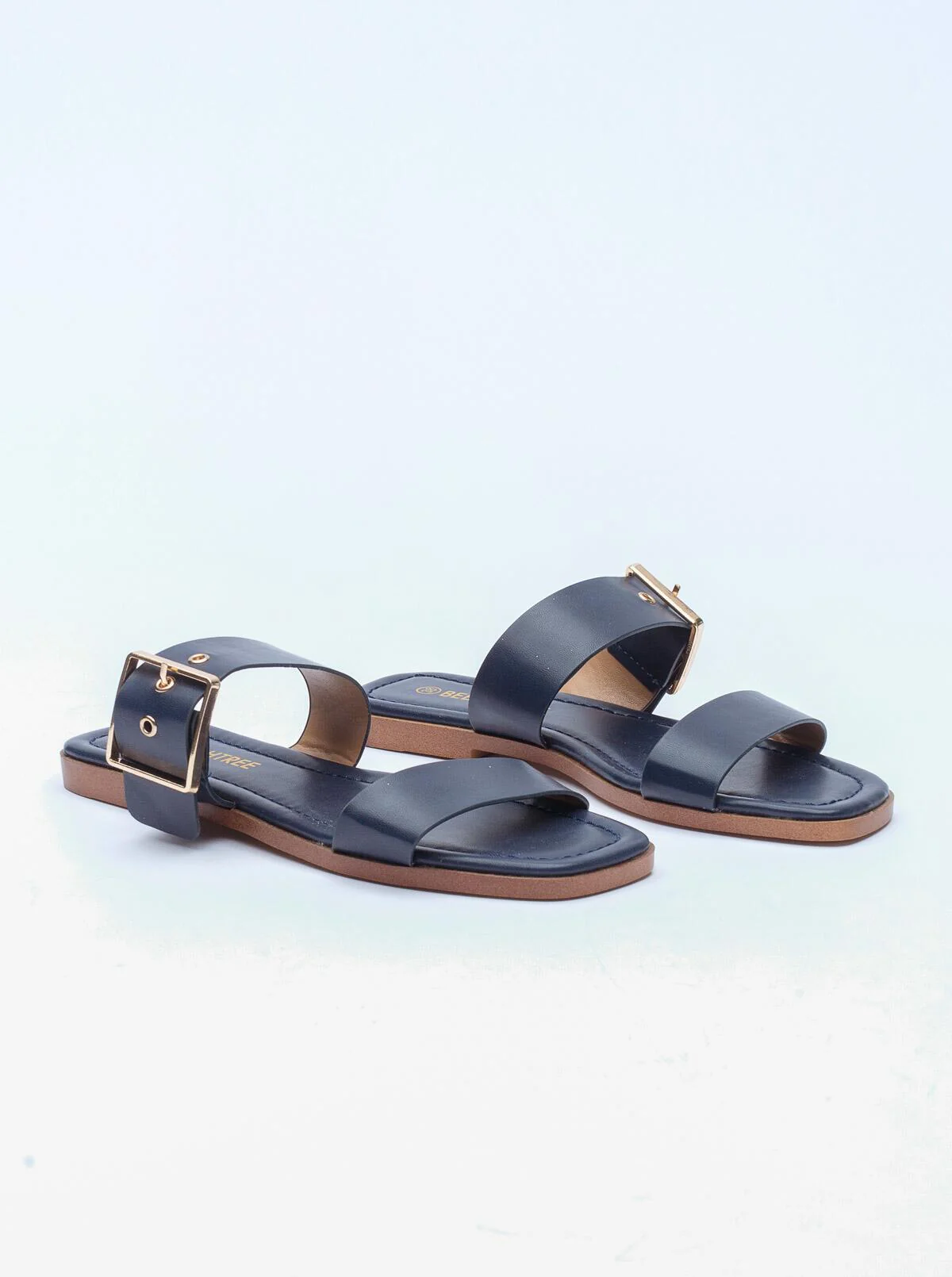 FOOTWEAR