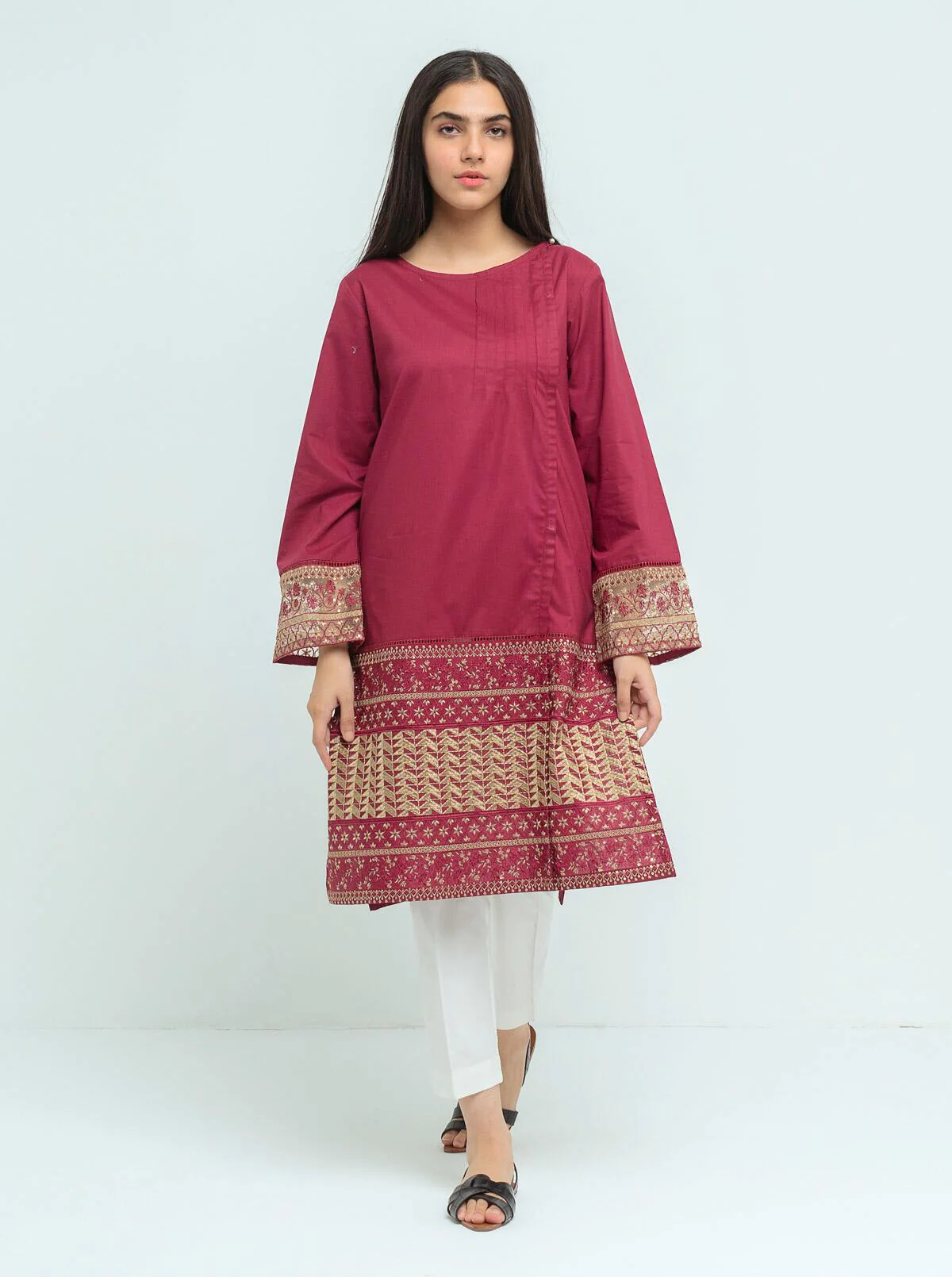 EMBROIDERED SHIRT