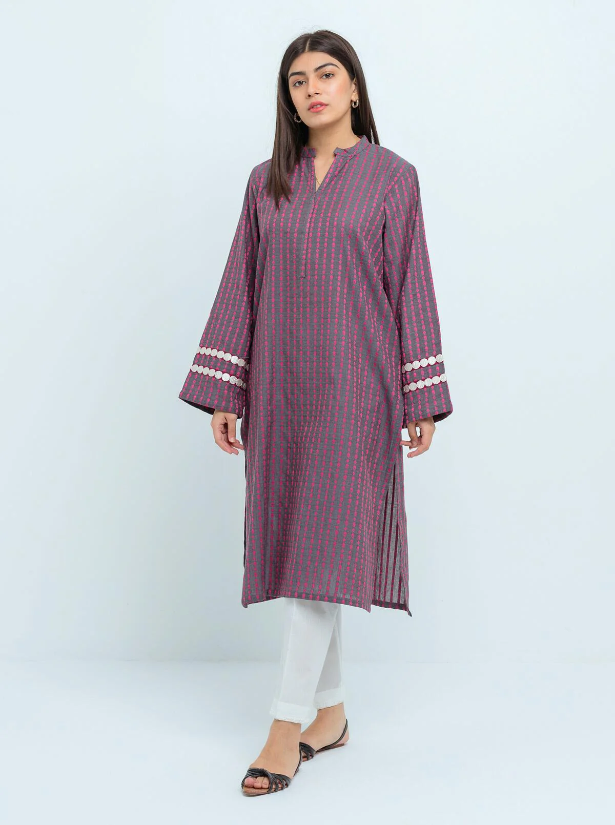 EMBROIDERED SHIRT