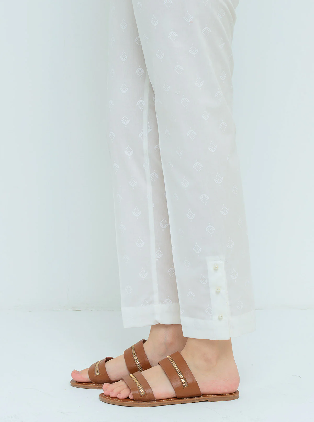 BASIC STRAIGHT PANTS