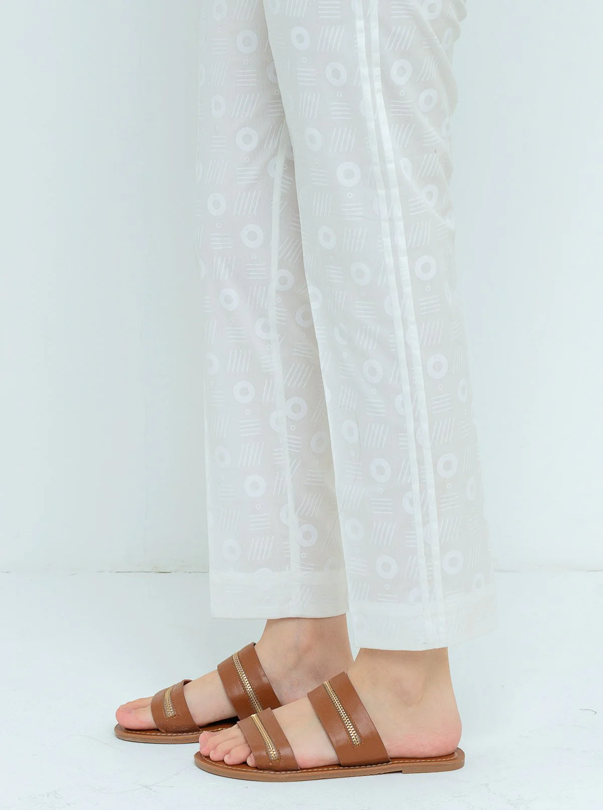 BASIC STRAIGHT PANTS