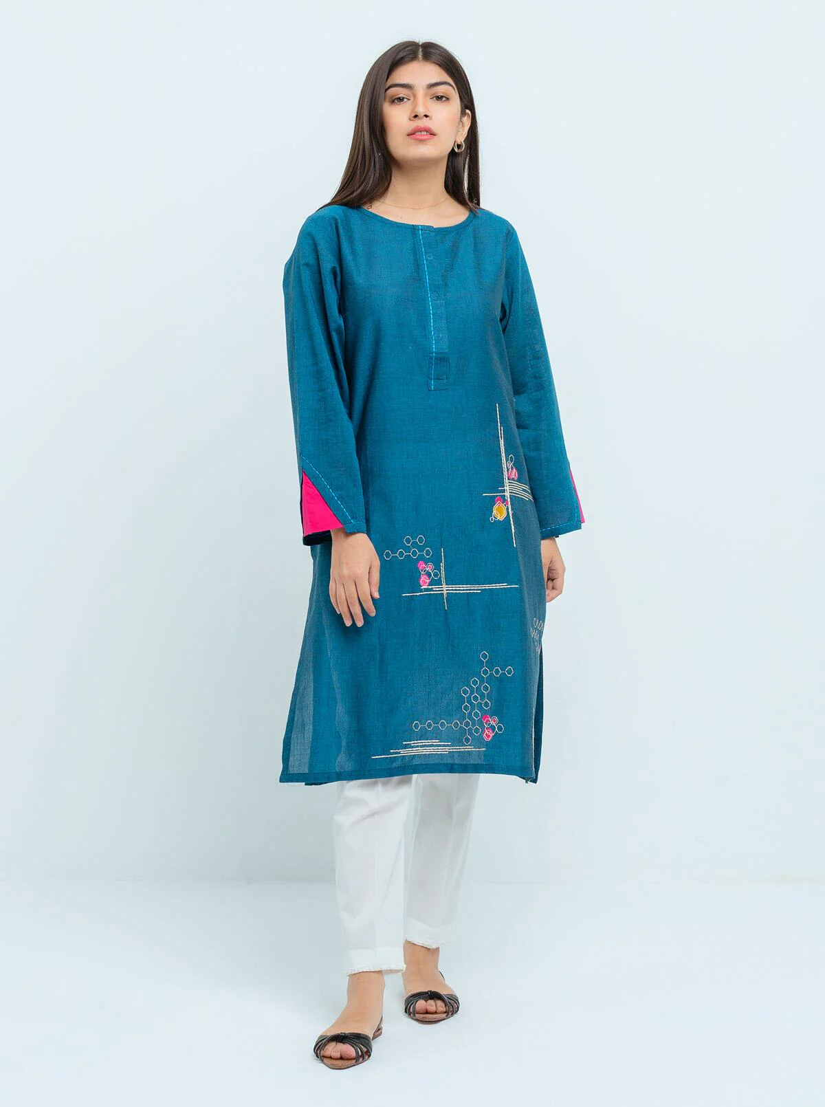 EMBROIDERED SHIRT