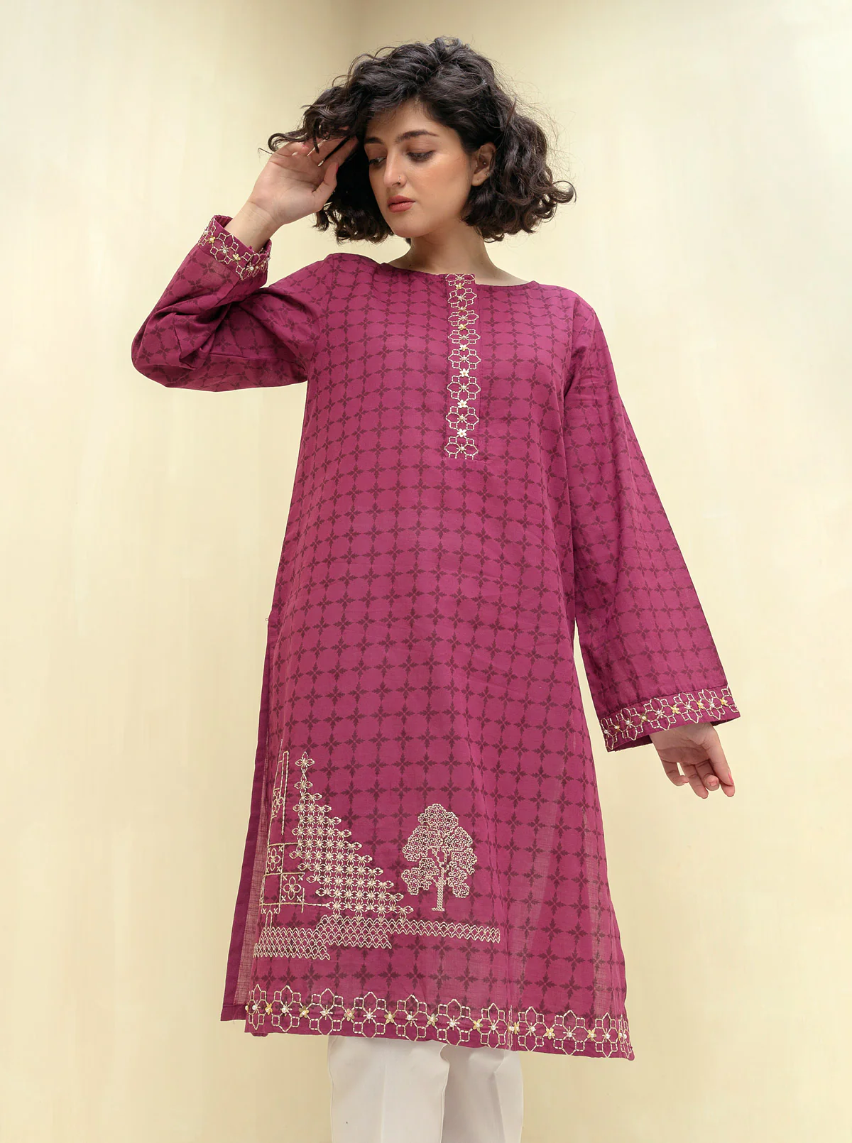 EMBROIDERED SHIRT
