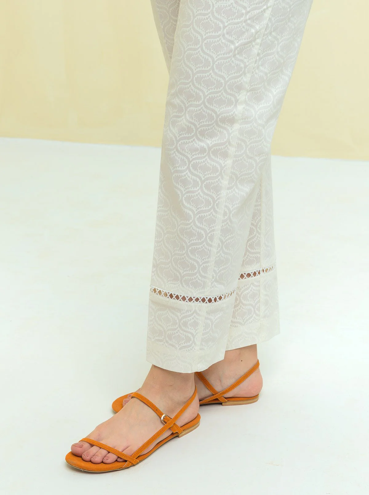 EMBROIDERED STRAIGHT PANTS