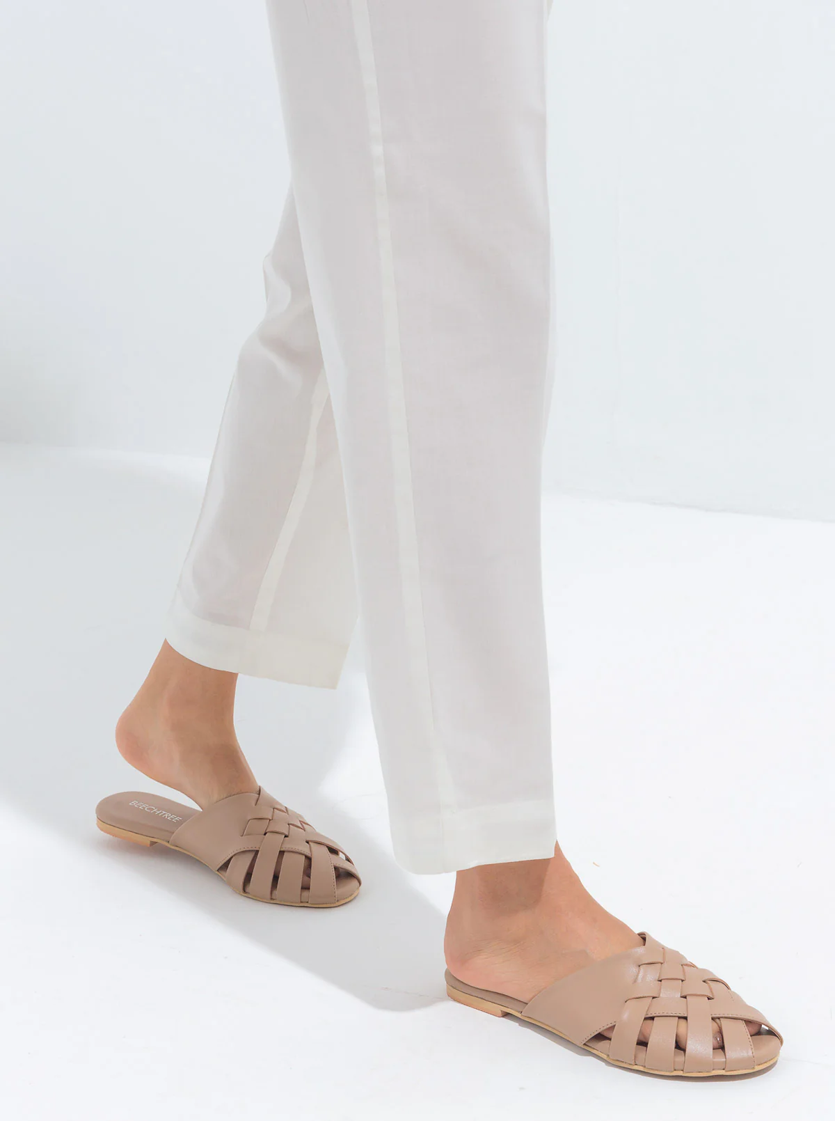 BASIC STRAIGHT PANTS
