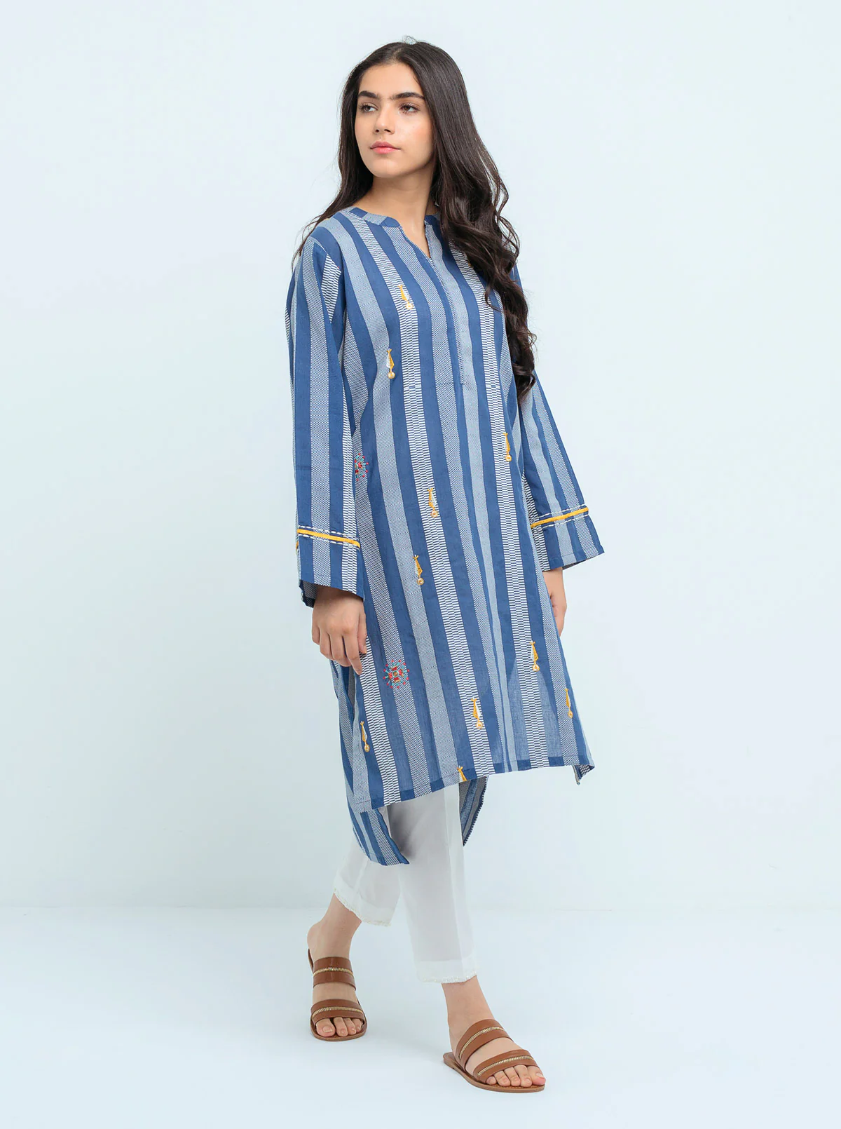 EMBROIDERED DOBBY HERRING BONE SHIRT (PRET)