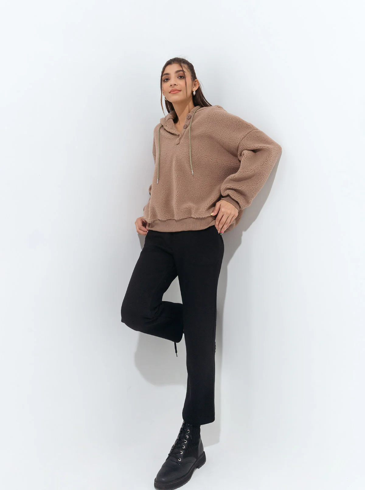 LIGHT BROWN HOODED TEDDY FLEECE SWEATSHIRT