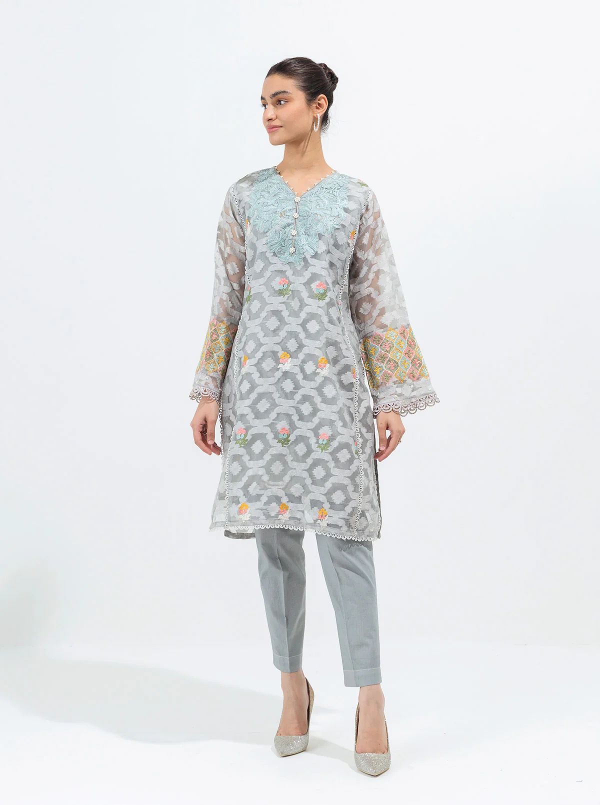 EMBROIDERED SHIRT
