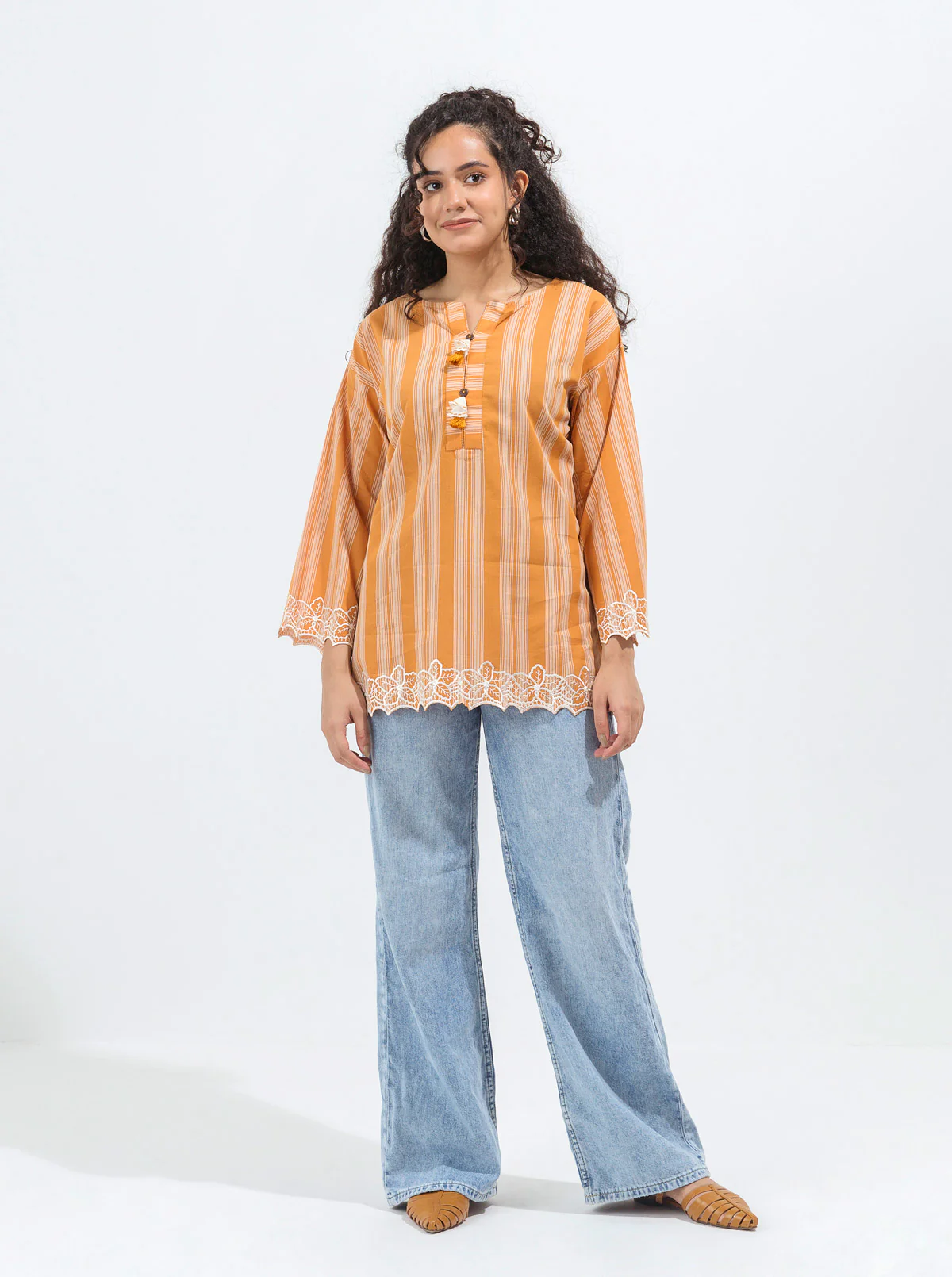EMBROIDERED SHIRT