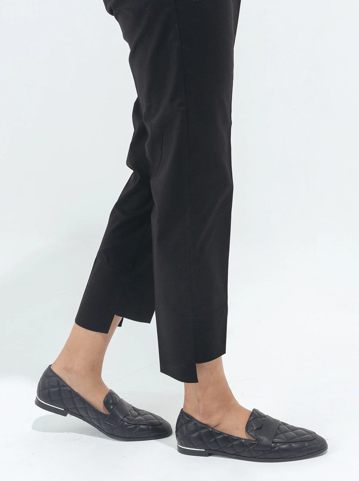 BASIC STRAIGHT PANTS