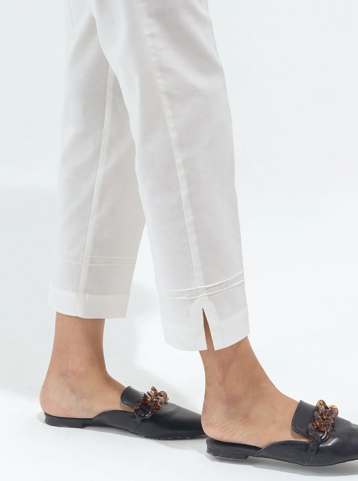 BASIC STRAIGHT PANTS