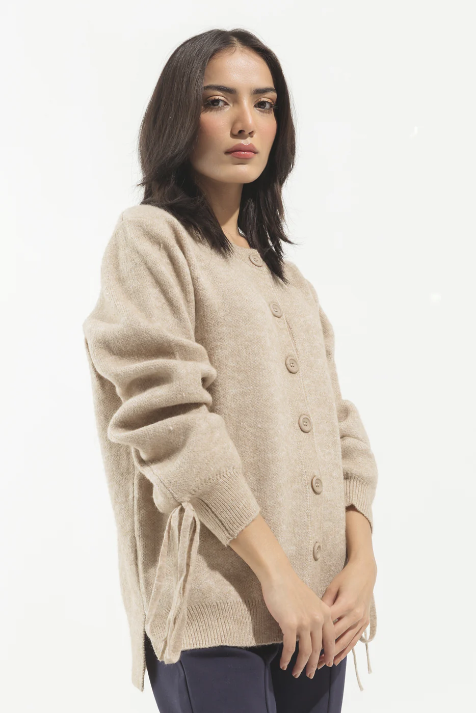 BEIGE KNITTED CARDIGAN