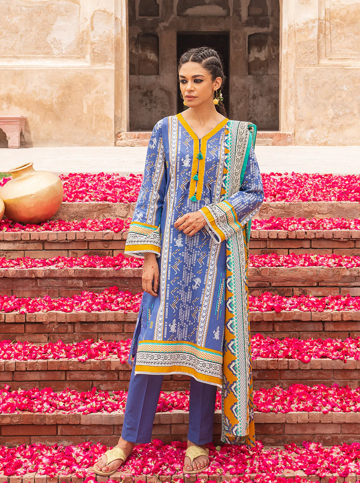 3 PIECE - PRINTED LAWN SUIT - BLUE GAZE